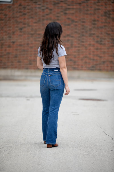 Retro High Rise Flared Jeans